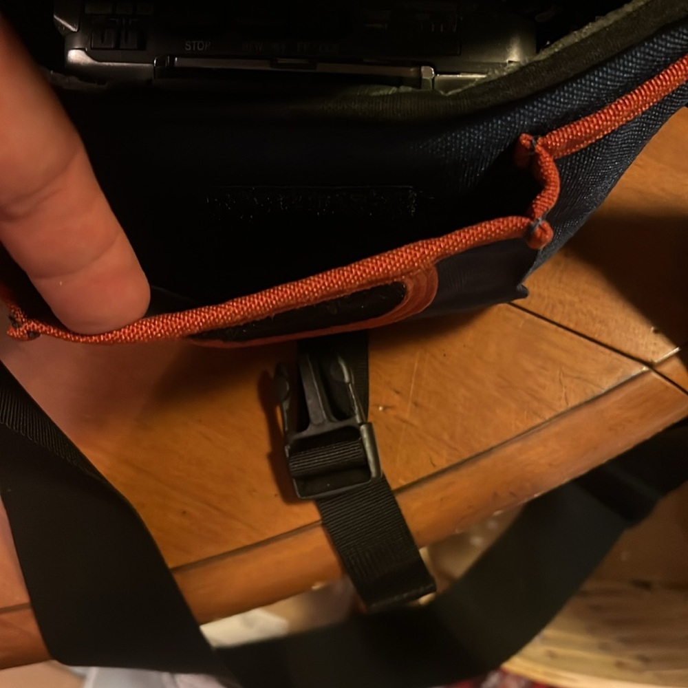 Crumpler Camera Bag - Picture 3 of 5